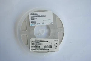 MATRIZ DE RESISTENCIA DE CHIPS KYOCERA CRB3A4E510JT 1206 51 OHM 5% RoHS 5K/CARRETE 4 ELEMENTOS - Imagen 1 de 1