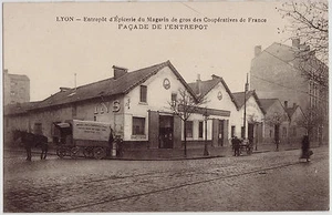 CPA -69- LYON - Entrepot d'Epicerie, Coopératives de France - FACADE. - Imagen 1 de 1