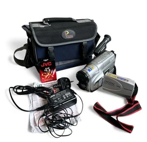 JVC GR-FXM40EK Compact VHS Camcorder Video Camera With Tape & Charger [Grade B+] - Picture 1 of 9