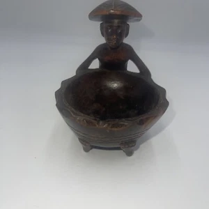 Vintage Thailand Wood Carved Sitting Man With Bowl - Picture 1 of 5