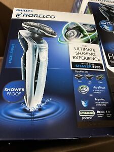 Philips Norelco 1260X SensoTouch 3D Electric Razor