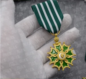 Medalla de destacada contribución literaria y artística de la Legión Francesa Medalla - Imagen 1 de 2