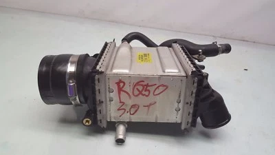 2016 2017 INFINITI Q50 3.0T VR30DDTT RIGHT CHARGE AIR COOLER ASSEMBLY Foto 1 de 4