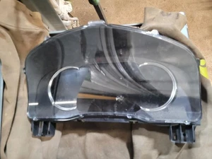Speedometer Cluster ID 84587608 Fits 18-20 ESCALADE 1945011 - Picture 1 of 12