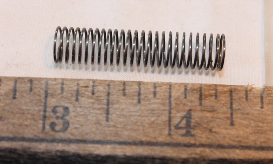 Nuevo resorte de válvula de retención de bomba de aceite Harley Davidson 45ci 1937-73, Big Twin 1941-1980 Foto 1 de 1