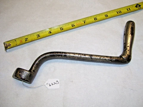 Grate Crank, Vintage Stove Hand Crank? 10" long Triangle shaft hole (see Sketch) Cover