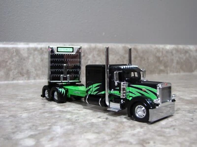 DCP 1/64 Big Daddy Bottomley Black Lime Green Peterbilt 389 Livestock 60-1310 - Image 1 of 4