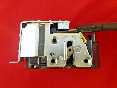 2009-2014 Nissan Cube trava de porta-malas porta traseira porta traseira atuador de trava de escotilha OEM - Imagem 1 de 4