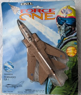 Avión de combate ETRL Force One Panavia Tornado GR-1 fundido a presión paquete NUEVO 1993 Foto 1 de 4