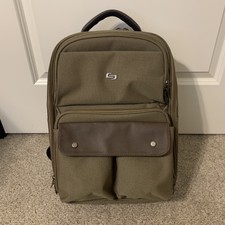 solo executive backpack