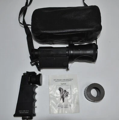 Mira telescópica rusa de visión nocturna CYCLOP-1 con iluminador AP-1Y con estuche Foto 1 de 4