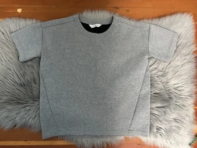 Top polar de neopreno gris jaspeado manga corta recortado Everlane XS se adapta a S NUEVO Foto 1 de 4