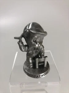 Avon Fine Pewter Bear SCHOOLS OUT 1983 HARD AT WORK MINIATURE SILVER COLLECTIBLE - Picture 1 of 5