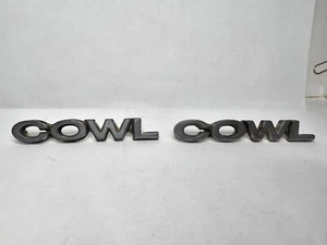 Par de 2 x Insignia emblema capó capó COWL de colección OEM 3968567 autos Chevy El Camino Malibu - Imagen 1 de 7