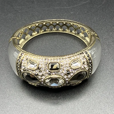 HEIDI DAUS "Say it with style" Hinged Crystal Acrylic Bracelet Clear - Image 1 of 4