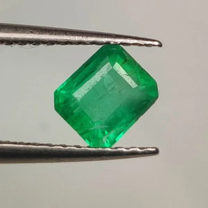 0,67 CT - Esmeralda Natural Brillo Perfecto Gema Forma Octágono Zambia - 9736 - Imagen 1 de 3