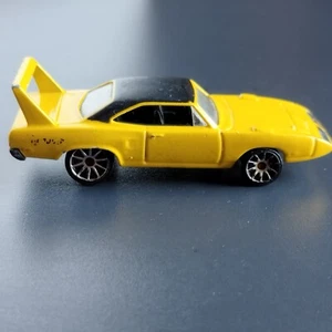 Hot Wheels. Mattel inc. Malaysia 2005. Plymouth Superbird. Yellow. - Picture 1 of 6