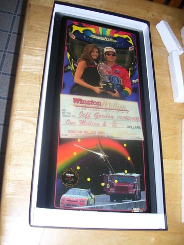 Jeff Gordon #24 NASCAR Winston Million Limited Edition Clock Jebco 1997 Cover