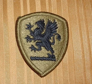 PARCHE EJÉRCITO, MICHIGAN, GUARDIA NACIONAL HQRS, MULTICÁMARA, ESCORPIÓN, CON GANCHO - Imagen 1 de 1