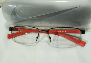 Montatura occhiali da vista Nike 8160 012 53-17-140 nero/rosso con custodia usata in ottime condizioni - Foto 1 di 12