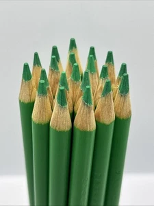(20) Crayola Colored Pencils  (magic mint) BULK - Picture 1 of 2