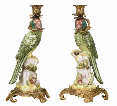 Par de castiçais de porcelana bronze verde papagaio pássaros Ormolu - Imagem 1 de 4
