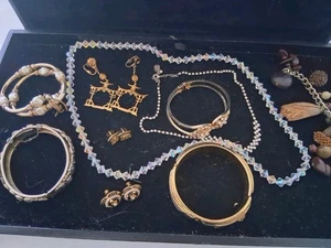Lote De Colección De Anillos, Pulseras, Collares Y Colgantes Sin Marca - Imagen 1 de 5