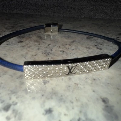 Pulsera Louis Vuitton Campos Elíseos Azul Marino Plata M8115 Azul Foto 1 de 4