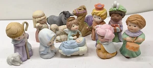 Vintage Avon Heavenly Blessings Nativity Set Of 12 Ceramic Figures 1986 / 87 - Picture 1 of 16
