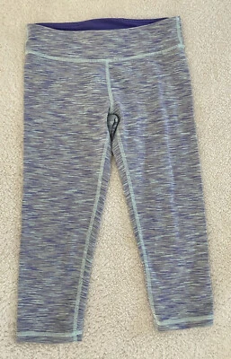 LuluLemon Ivivva 女孩尺寸 12 岁短打底裤瑜伽运动裤 — 第 1/4 张图片