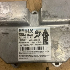 VAUXHALL CORSA D AIRBAG MODULE/SDM 13379529HX(PURPLE AND GREY CONNECTORS) - Picture 1 of 2