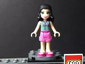 Minifigure LEGO EMMA Friends, con pantaloncini rosa scuro e logo croce rossa 41032 nuovo - Foto 1 di 1