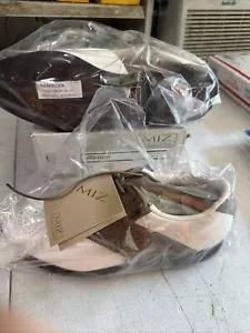 NEW! Classic Vintage Mizuno Women's Golf Shoes/Cleats (MIZ) 8.5 - Picture 1 of 3