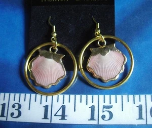~ Sliced Sun/Moon Sea Shell Pierced Earrings ~ Scallop-Shaped ~ Dusty Rose ~ - Picture 1 of 1