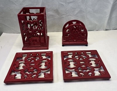 Juego de 4 porta servilletas/remaches/soporte para utensilios esmalte rojo hierro fundido flor de lis Foto 1 de 4