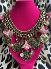 Collier glands dessin animé Betsey Johnson Cameo Critters carlin chat chat en bronze