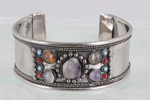COSTUME BLUE & RED & RAW AMETHYST, DONDRITE & QUARTZ STONES CUFF BRACELET 7602 - Picture 1 of 1