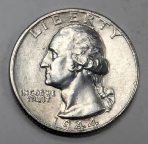 1944 P Washington Silver Quarter US Coin - Picture 1 of 6