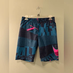 PREOWNED  NIKE Size: L - (12-13)” With Geometric Design - Picture 1 of 3