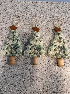 Juego de 3 adornos cuadrados hechos a mano de abuela multicolor verde Foto 1 de 4