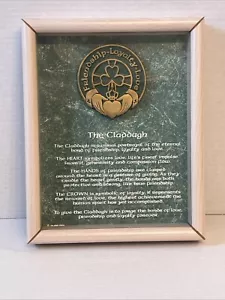Claddagh Irish Celtic Picture Wall Hanging Plaque: Let Love And Friendship Reign - Picture 1 of 13