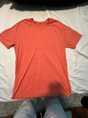 lululemon metaltech men shirt large orange — 第 1/2 张图片