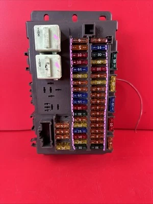 Mini Cooper Convertible R52 2004-2008 módulo de caja de fusibles 518030317 Foto 1 de 4