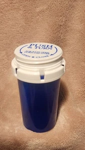 New Blue 40 Dram Reversible Pill Bottle Cap Rx Systems Strata USA Made 25 Vials - Picture 1 of 9