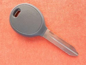 99 00 01 02 03 04 05 06 JEEP WRANGLER TRANSPONDER KEY BLANK - Picture 1 of 1
