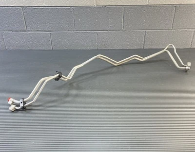 Manguera de tubo de retorno de aire acondicionado Porsche Carrera 911 2017-2019 OEM Foto 1 de 4