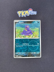 Pokemon Juego de Cartas Coleccionables Ekans Scarlett & Violet 151 023/165 Holograma Inverso LP. - Imagen 1 de 3