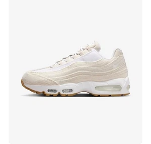 Levi X Nike Air Max 95 Orewood Brown ( Size 9M ) *CONFIRMED ORDER - Picture 1 of 5