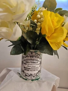 Spring floral Arrangement White/yellow silk roses w. crockery base - Picture 1 of 14