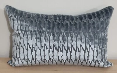 Pierre Frey Fadini Borghi Lecco Fontaine & Omega Velvet Cushion Cover 55x35 cm - Image 1 of 3